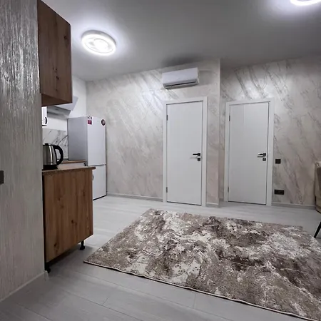 Apartment стильная двухкомнатная с террасой на 2 этаже в аркадии ! Odesa