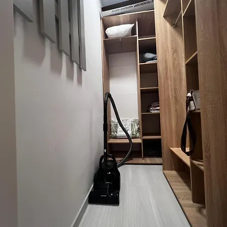 стильная двухкомнатная с террасой на 2 этаже в аркадии ! Apartment Odessa
